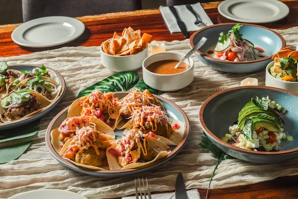 Experiences 2 food and tacos